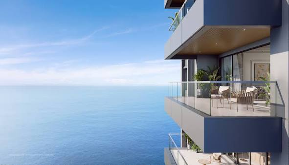 Luxury residence with panoramic sea views